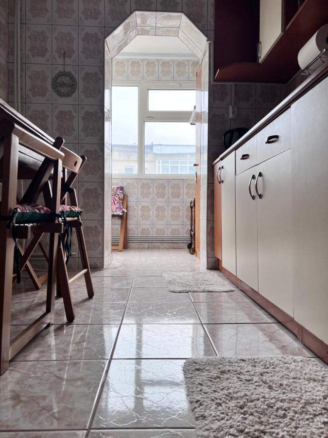 Cozy Apartment Turnu Măgurele Exteriör bild